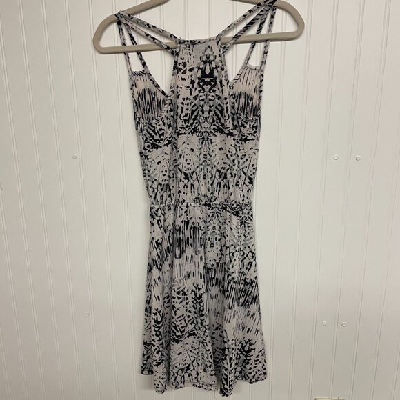 Rue 21 Aztec Pattern Black White Jr’s Dress Sz S Racerback Straps Embroidery Y2K - Picture 2 of 10